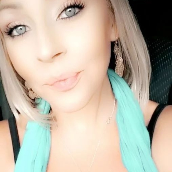 Meet your Posher, Marietta - Picture 2 of 3